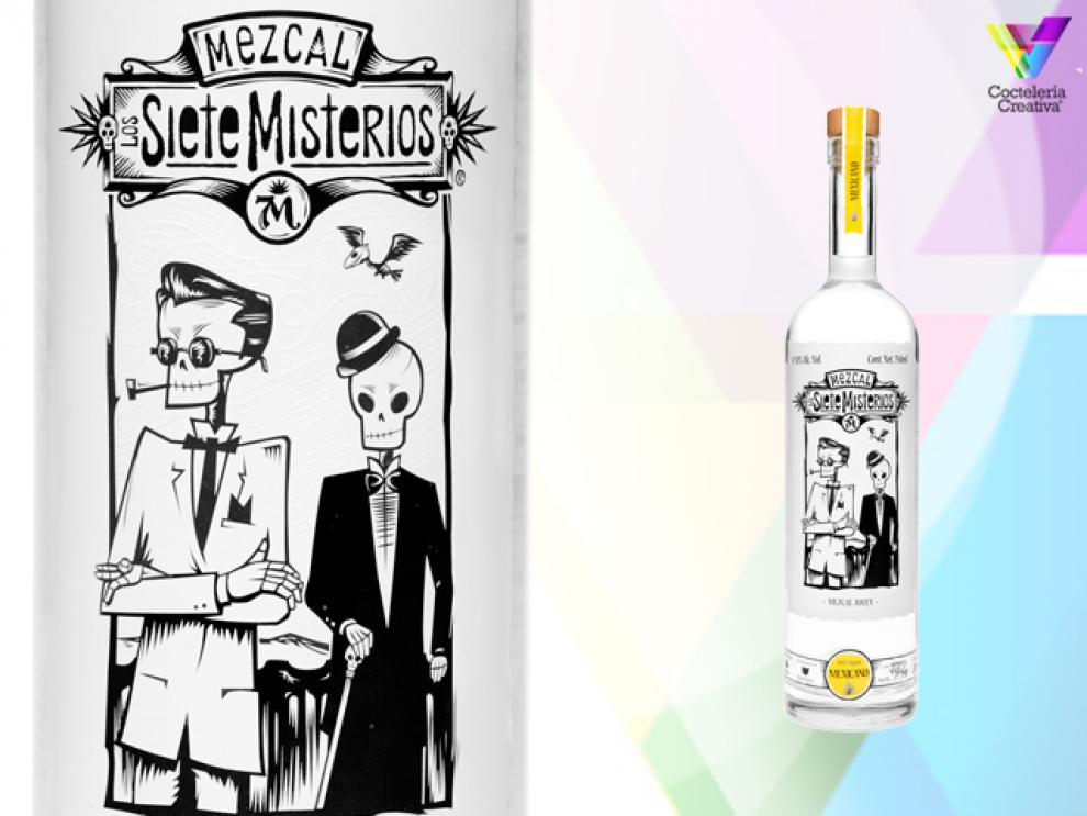 imagen frente botella Mezcal Los Siete Misterios Mexicano