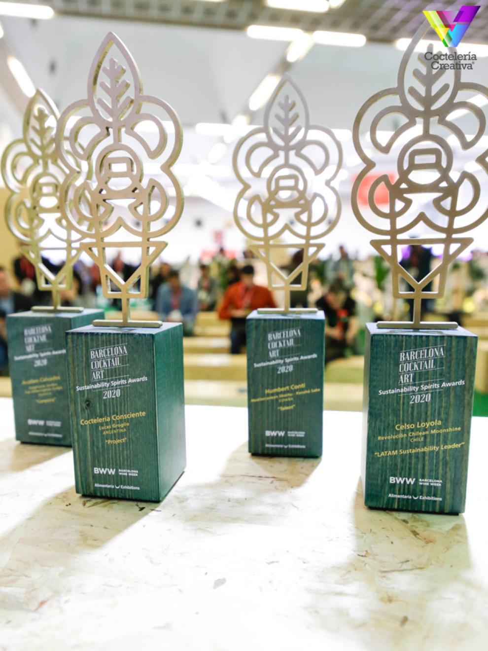 Convocatoria Sustainability Spirits Awards 2021 imagen trofeos Sustainability Spirits Awards - Barcelona Cocktail Art