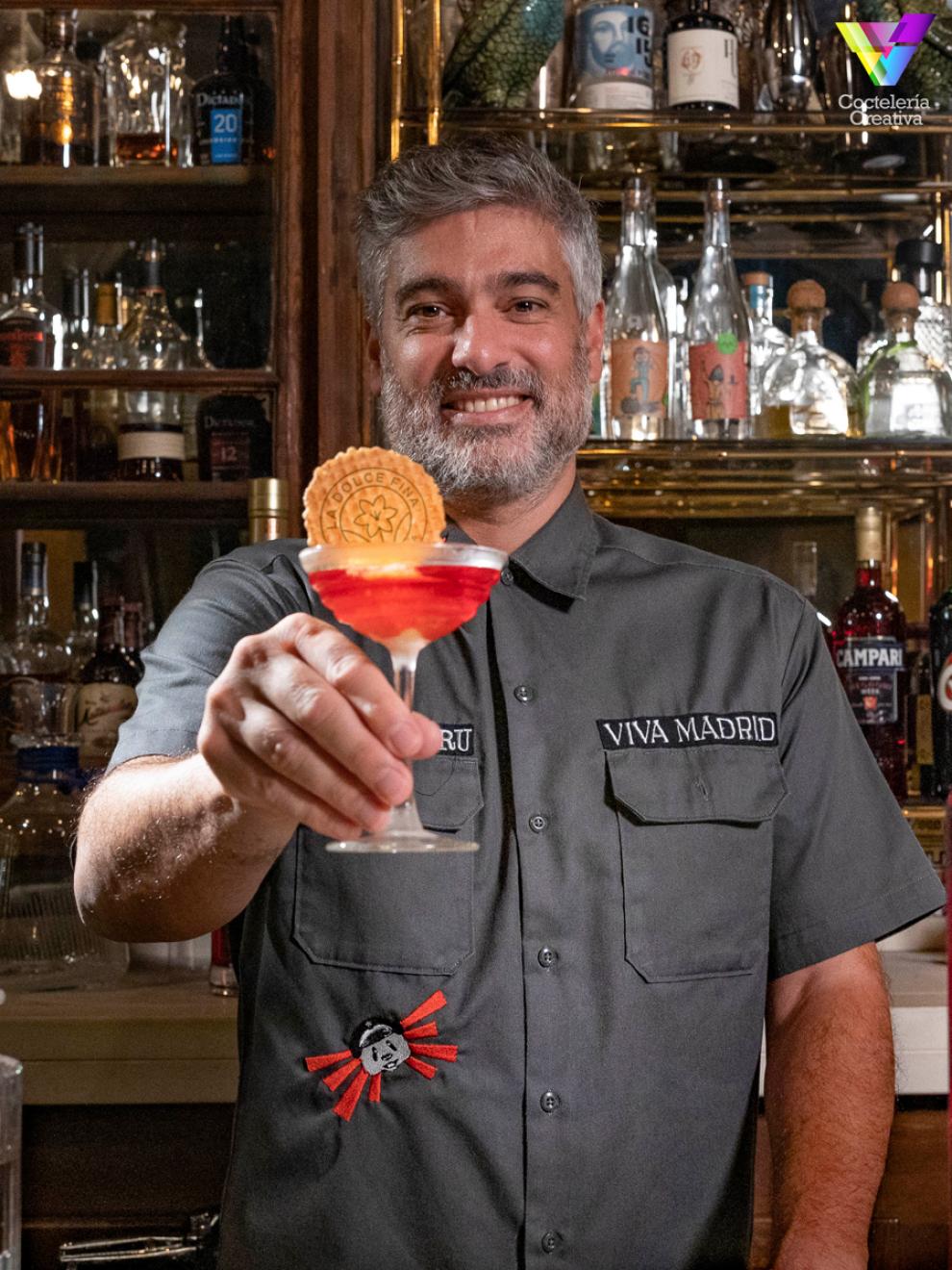 imagen del bartender argentino Diego Cabrera