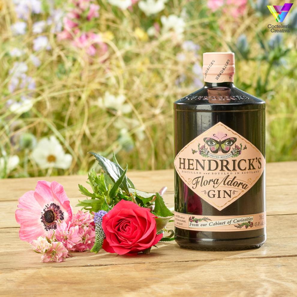 imagen botella de ginebra Hendrick’s Flora Adora