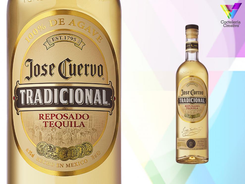 imagen botella Jose Cuervo Tradicional Reposado