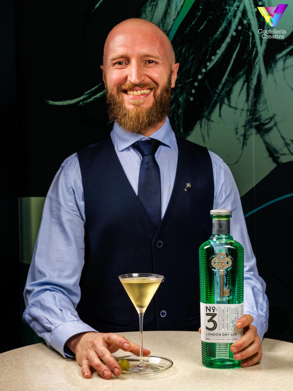 imagen de Joaquín Manrique gana la competición mundial No.3 Gin Pursuit of Perfection