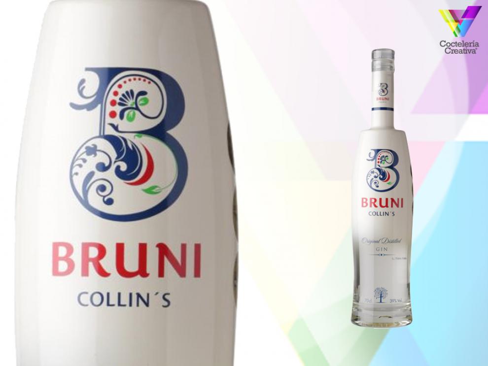 imagen de bruni collins distilled gin con detalle de la etiqueta