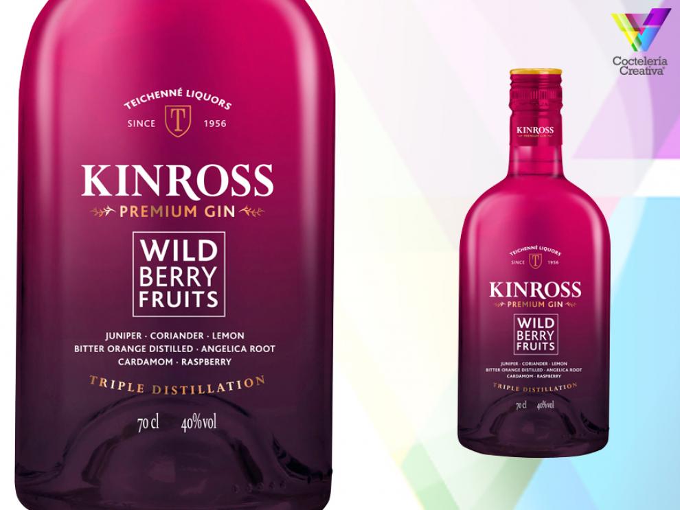 imagen de la botella de gin kinross wild berry fruits premium gin con detalle de la etiqueta