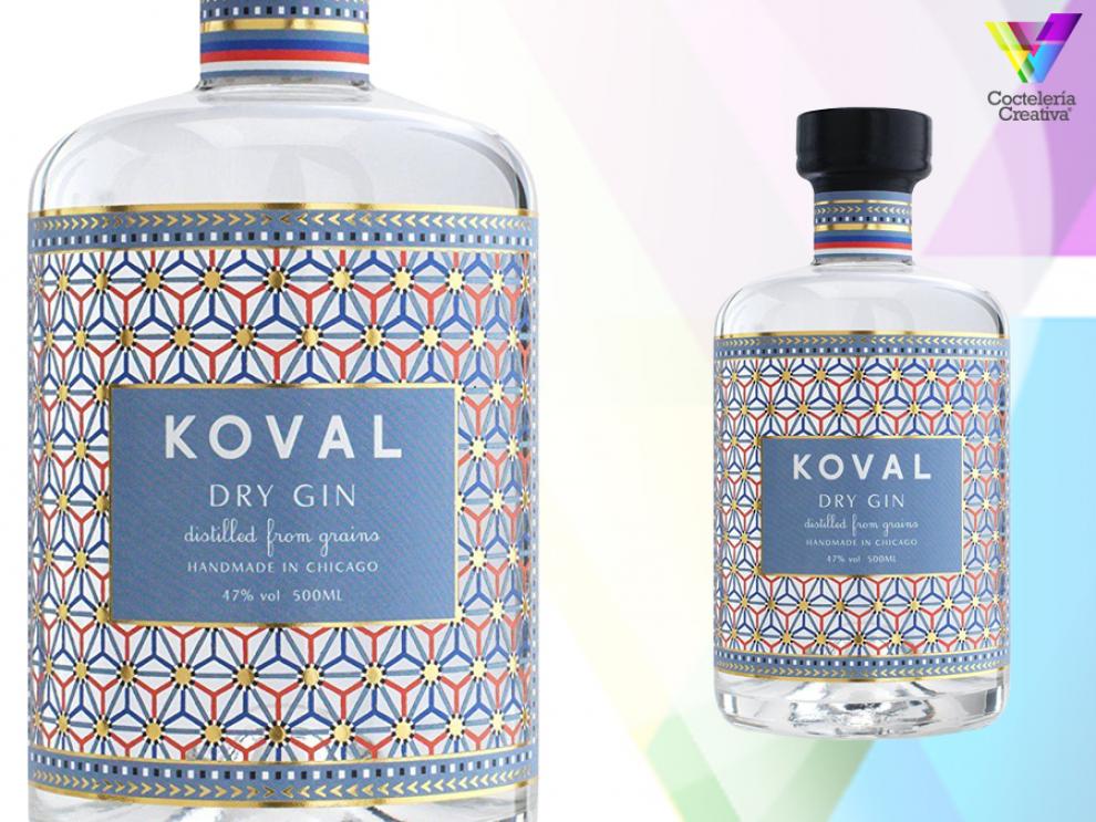 imagen de botella koval dry gin con detalle de la etiqueta