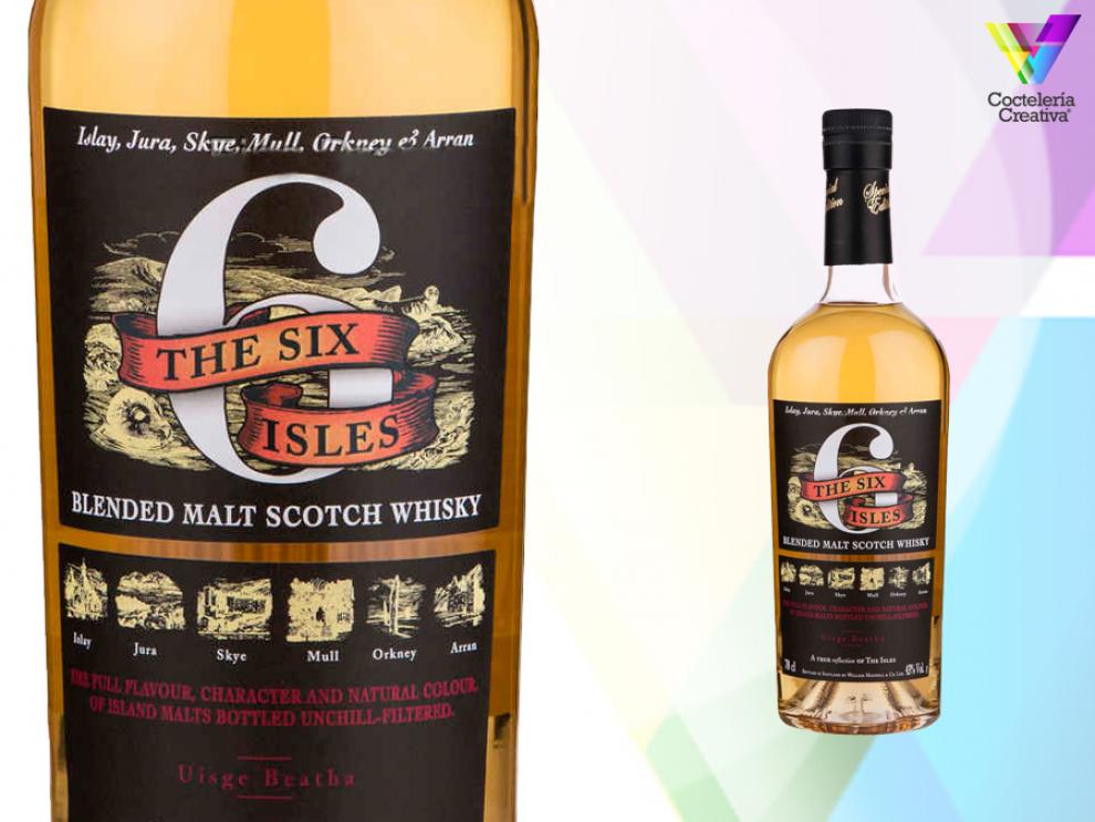 the sis isles blended malt scotch whisky imagen de la botella de whisky the sis isles con detalle de su etiqueta