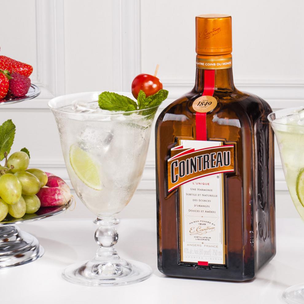 Cointreau Fizz Tomate Coctelería Creativa