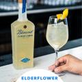imagen de spritz elaborado con la ginebra bluecoat elderflower