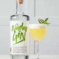 Cóctel Pineapple Express con botella Nadar Gin