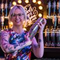 Imagen barmaid ganadora Bols Around The World 2017